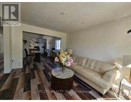 508 BARWICK CRESCENT - 4