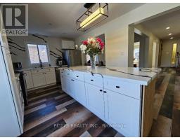 508 BARWICK CRESCENT - 7