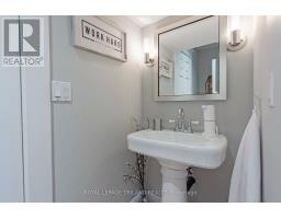 13 MCKENZIE AVENUE - 21