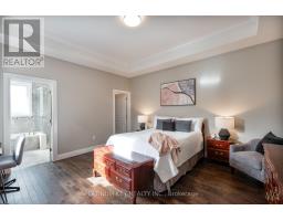 50 VEALE CRESCENT - 13