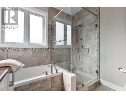 50 VEALE CRESCENT - 16