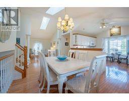568 WELLINGTON STREET - 12