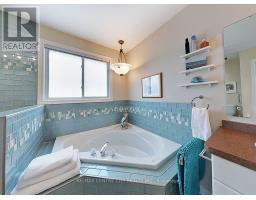 568 WELLINGTON STREET - 21