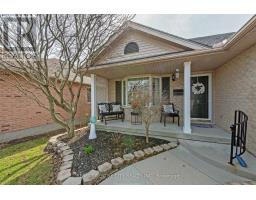 568 WELLINGTON STREET - 3