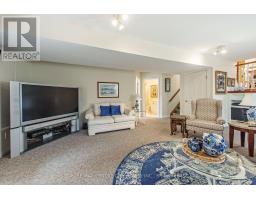 568 WELLINGTON STREET - 30