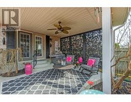 568 WELLINGTON STREET - 33