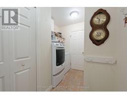 568 WELLINGTON STREET - 7