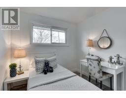 220 ROSS AVENUE - 10