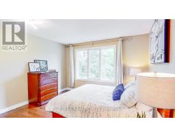 25 UPLANDS DRIVE - 37