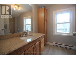114 FRONT STREET W - 21