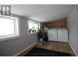 114 FRONT STREET W - 25