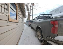 114 FRONT STREET W - 40