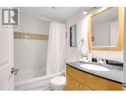 906 - 155 KENT STREET - 16