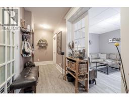 1079 RICHMOND STREET - 12