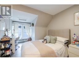 1079 RICHMOND STREET - 16