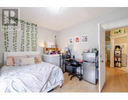 1079 RICHMOND STREET - 25