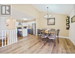 385 HIGHVIEW DRIVE - 12