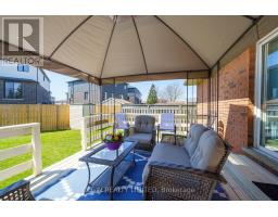 385 HIGHVIEW DRIVE - 29