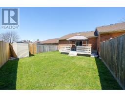 385 HIGHVIEW DRIVE - 31
