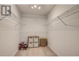 2 ROSETHORN COURT - 17