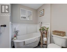 2 ROSETHORN COURT - 21