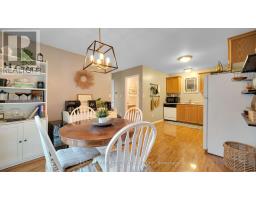 126 SCOTT STREET E - 10