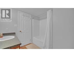 126 SCOTT STREET E - 27