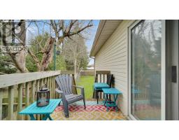 126 SCOTT STREET E - 31