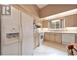 73 BOURNEMOUTH DRIVE - 11