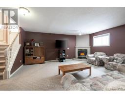 73 BOURNEMOUTH DRIVE - 21