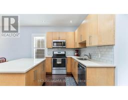 33 CARLTON AVENUE - 10
