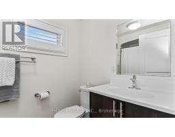 33 CARLTON AVENUE - 21