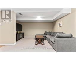 33 CARLTON AVENUE - 30