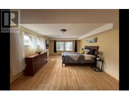 924 VALETTA STREET - 22