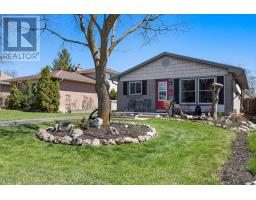 26 EDMUNDS CRESCENT - 3