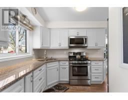 26 EDMUNDS CRESCENT - 9