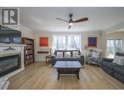51 BIRCHCREST DRIVE - 10