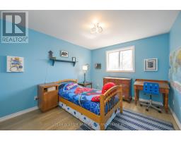 51 BIRCHCREST DRIVE - 32