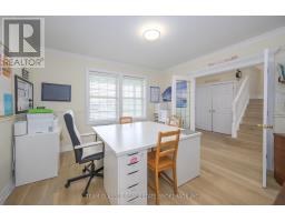 51 BIRCHCREST DRIVE - 8
