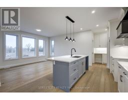 8074 UNION ROAD - 13