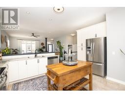 3 RODERICK COURT - 15