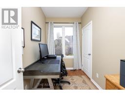 3 RODERICK COURT - 18