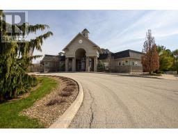 3 RODERICK COURT - 34
