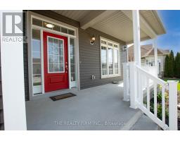 3 RODERICK COURT - 6