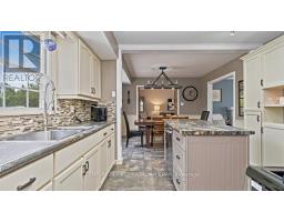 21518 ADELAIDE ROAD - 12