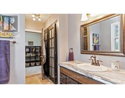 21518 ADELAIDE ROAD - 26