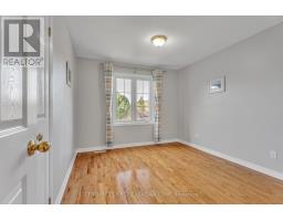 97 MCTAGGART COURT - 32