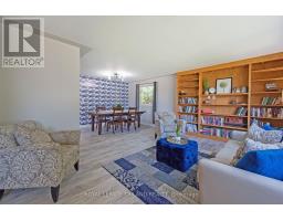 24 DUNWICH DRIVE - 8