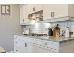 24 - 7222 CLAYTON WALK - 13