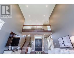 24 - 7222 CLAYTON WALK - 19